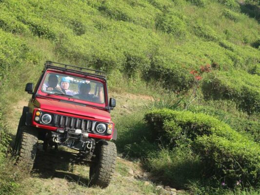 wisata offroad di puncak